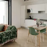 Mainstreet Luxury 3 *