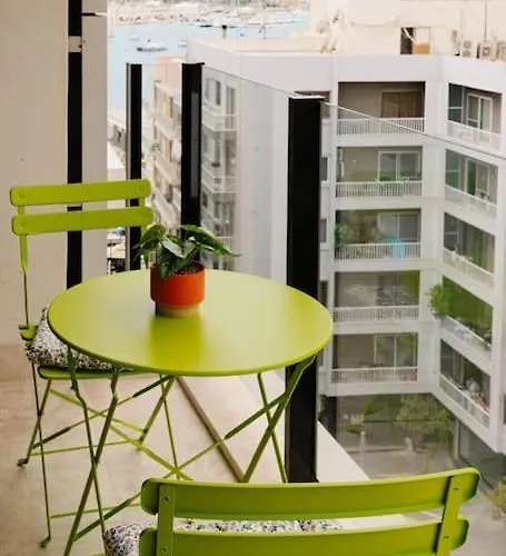 Mainstreet Luxury 3 Daire Sliema