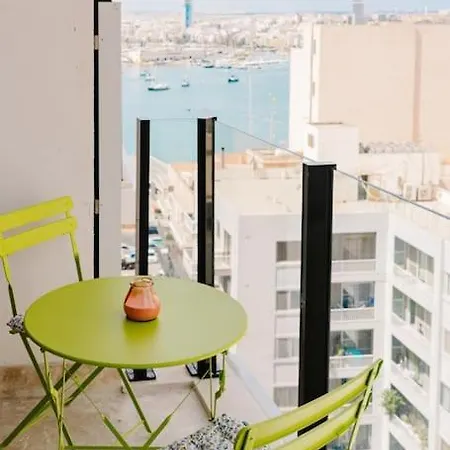 Mainstreet Luxury 3 * Sliema